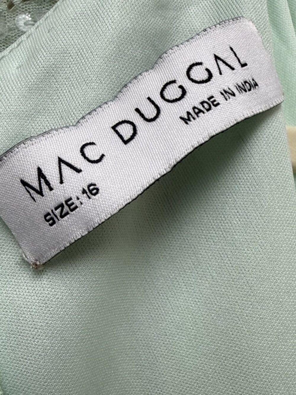 Mac Duggal Size 16 Green Sequin Beaded V-Neck Ruffle Cap Sleeve Maxi Ball Gown B - Picture 11 of 13